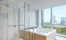 Corner Suite / Banyo II