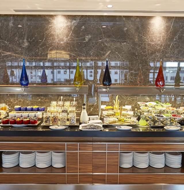 Executive Lounge