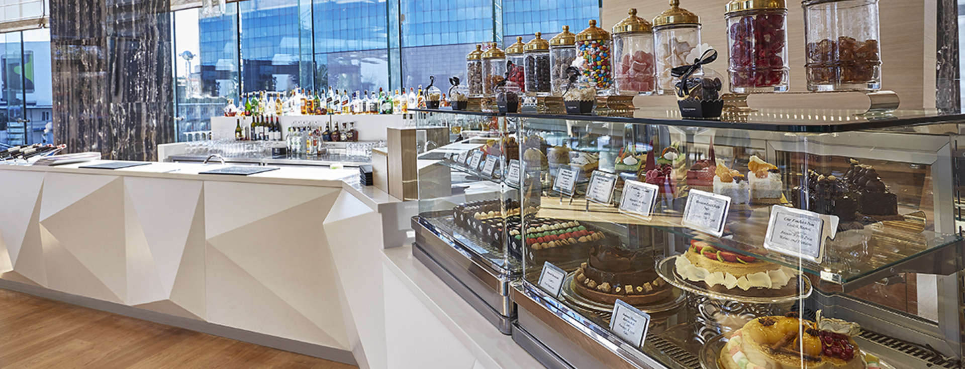 Vertice Cafe & Brasserie
